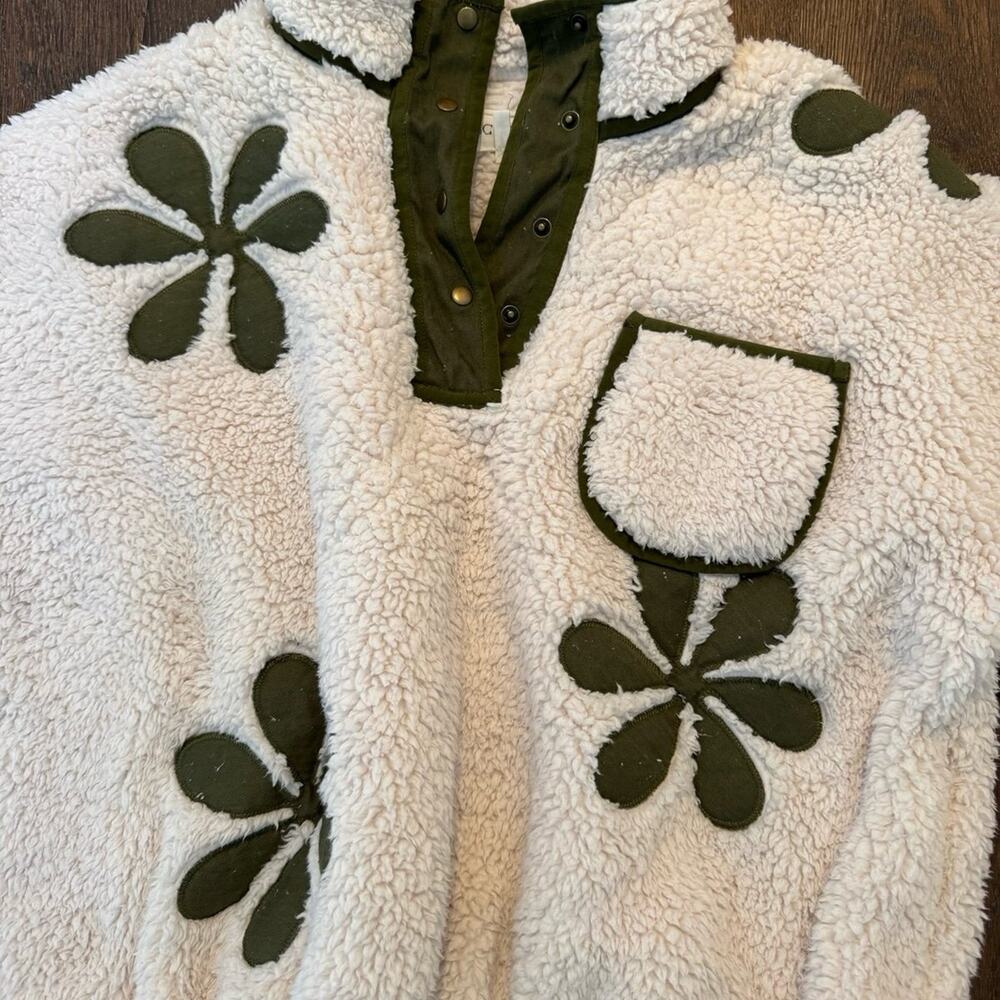THE GREAT. White and Green Floral Jacket - Picture 5 of 7